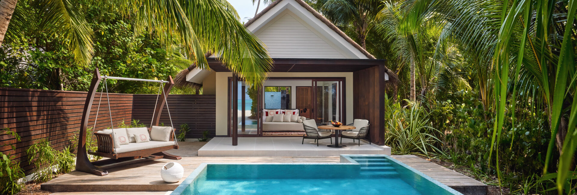 Niyama Private Islands - Deluxe Beach Pool Villa Front Bliss