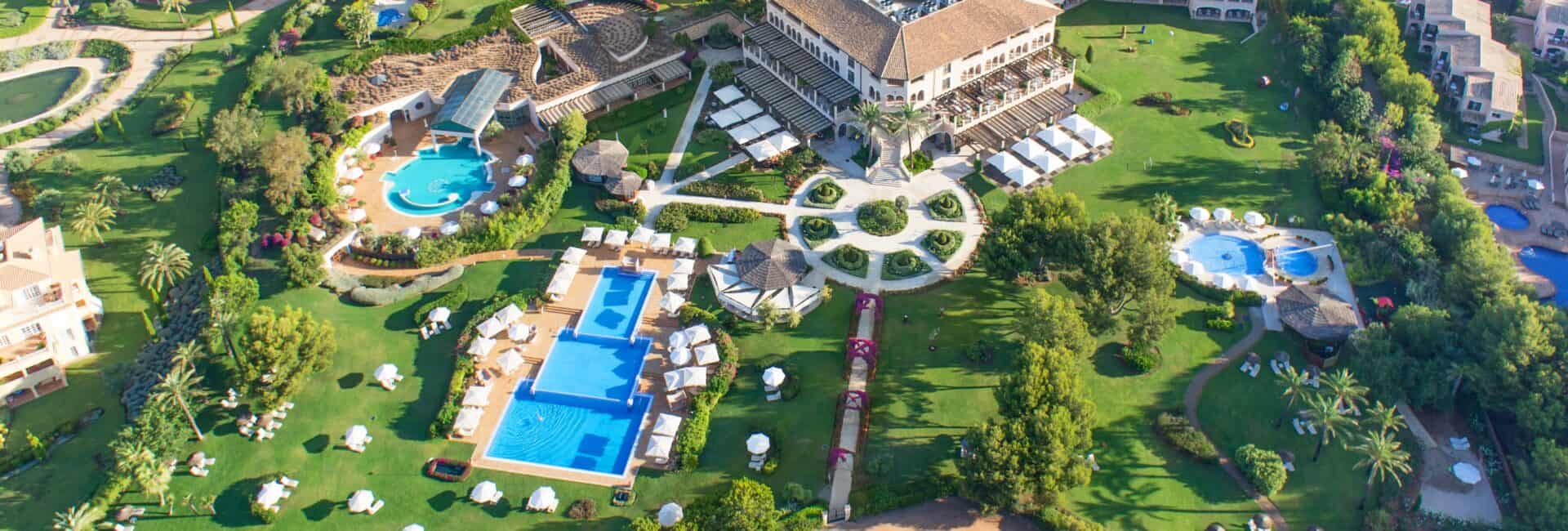 st. regis Mardavall - von oben