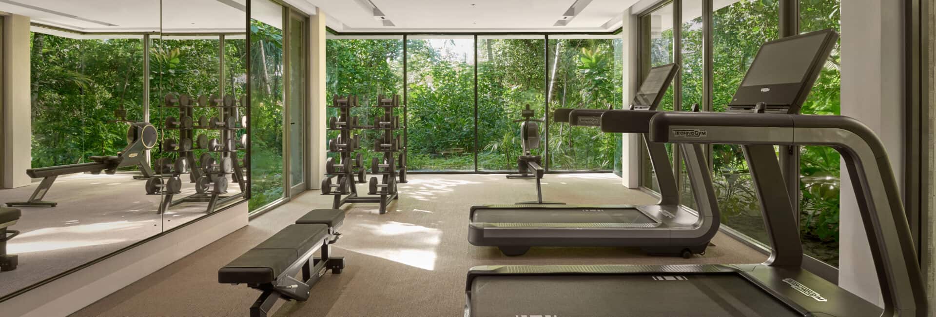 Alila Kothaifaru Maldives - Fitness Centre Inside Angle