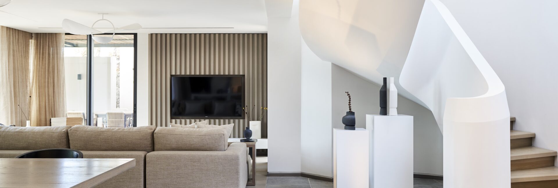 LUX Grand Baie// Grand Beach Villa