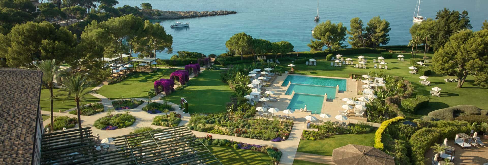 The St. Regis Mardavall Mallorca Resort