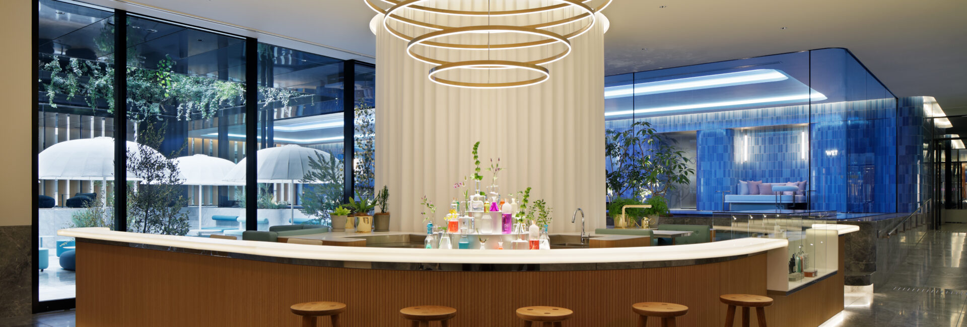 W Osaka - wet bar