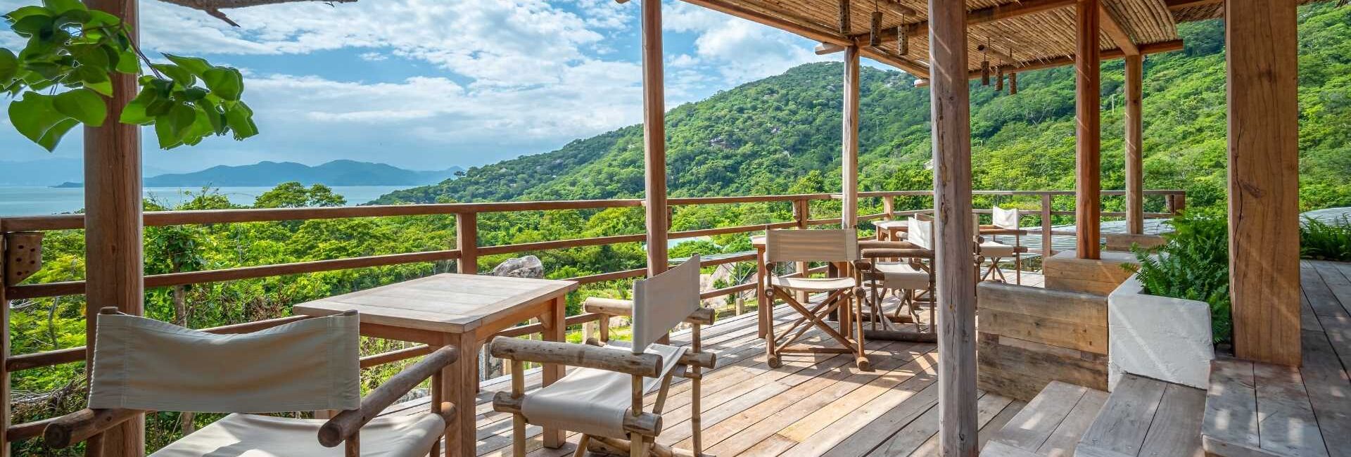 Six Senses Ninh Van Bay// Restaurant