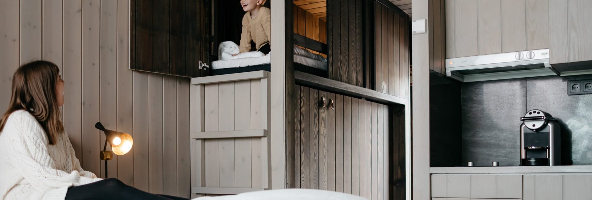 Arctic TreeHouse Hotel Twin Suite