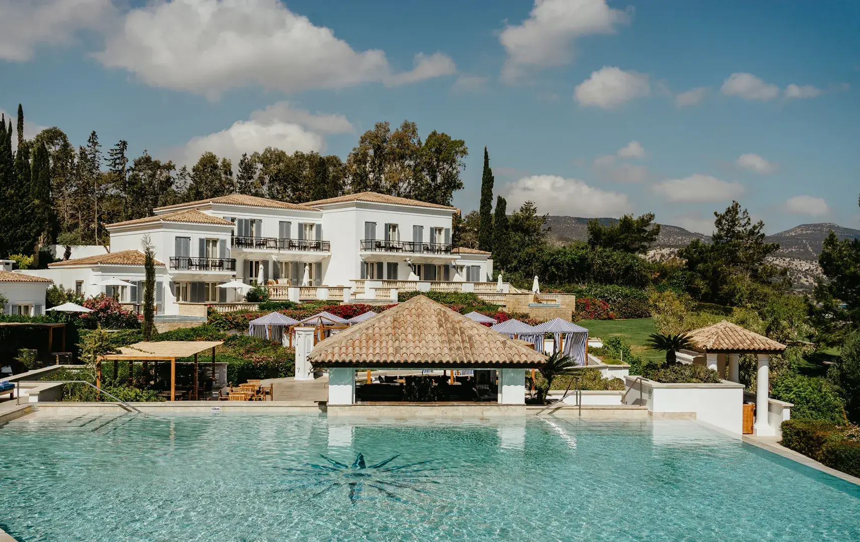 Anassa Zypern// Exterior